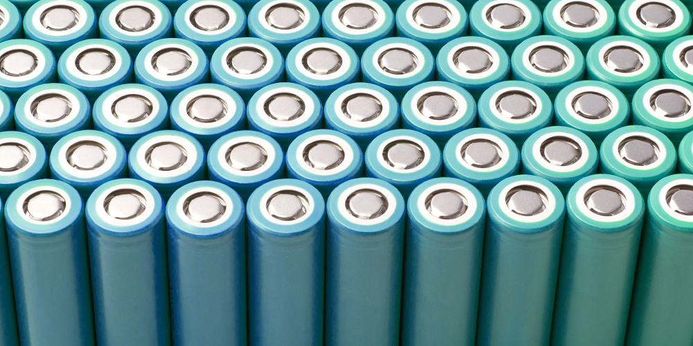 AA sized lithium battery cells